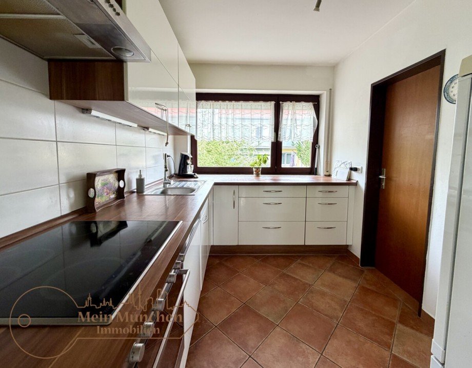 K�che Etagenwohnung Erdweg / Gro�berghofen