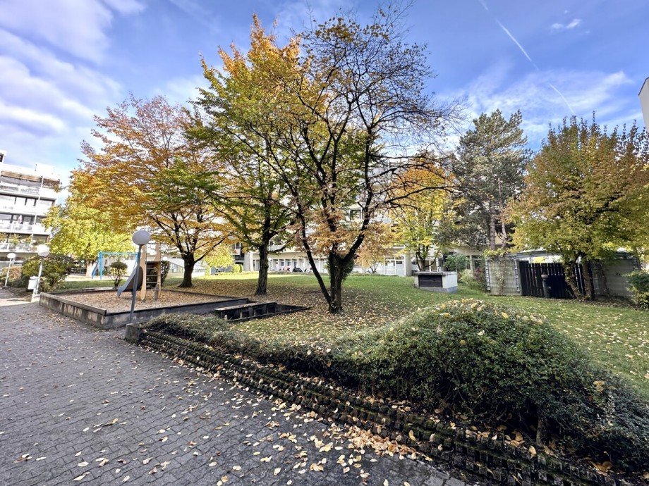 Innenhof Etagenwohnung Unterschlei�heim