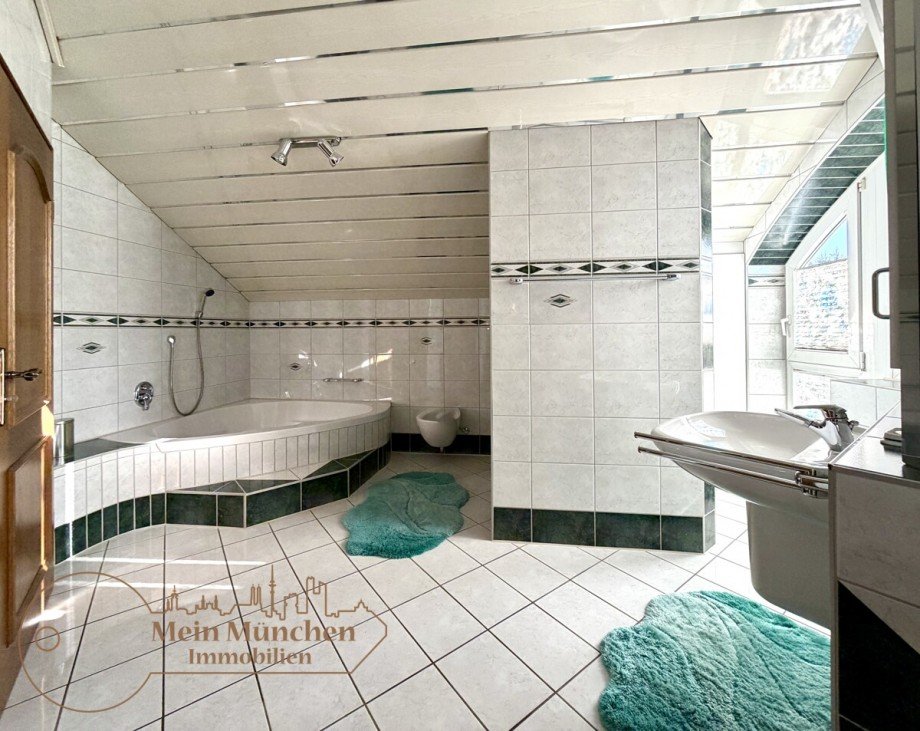 Masterbad en suite Einfamilienhaus G�nzburg / Nornheim
