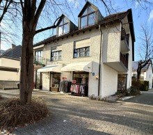 Hausansicht K�uferprovisionsfrei: Dachgeschosswohnung mit dem gewissen Extra