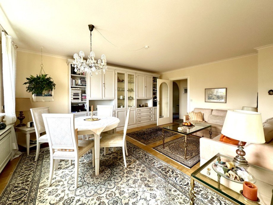 Wohnzimmer Etagenwohnung M�nchen