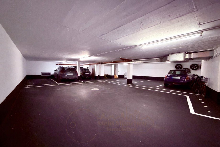 Tiefgarage Dachgeschosswohnung Unterschlei�heim