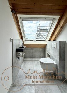 G�ste-WC Befristet bis 31.04.2028: Repr�sentative Dachgeschosswohnung mit gro�z�giger Dachterrasse